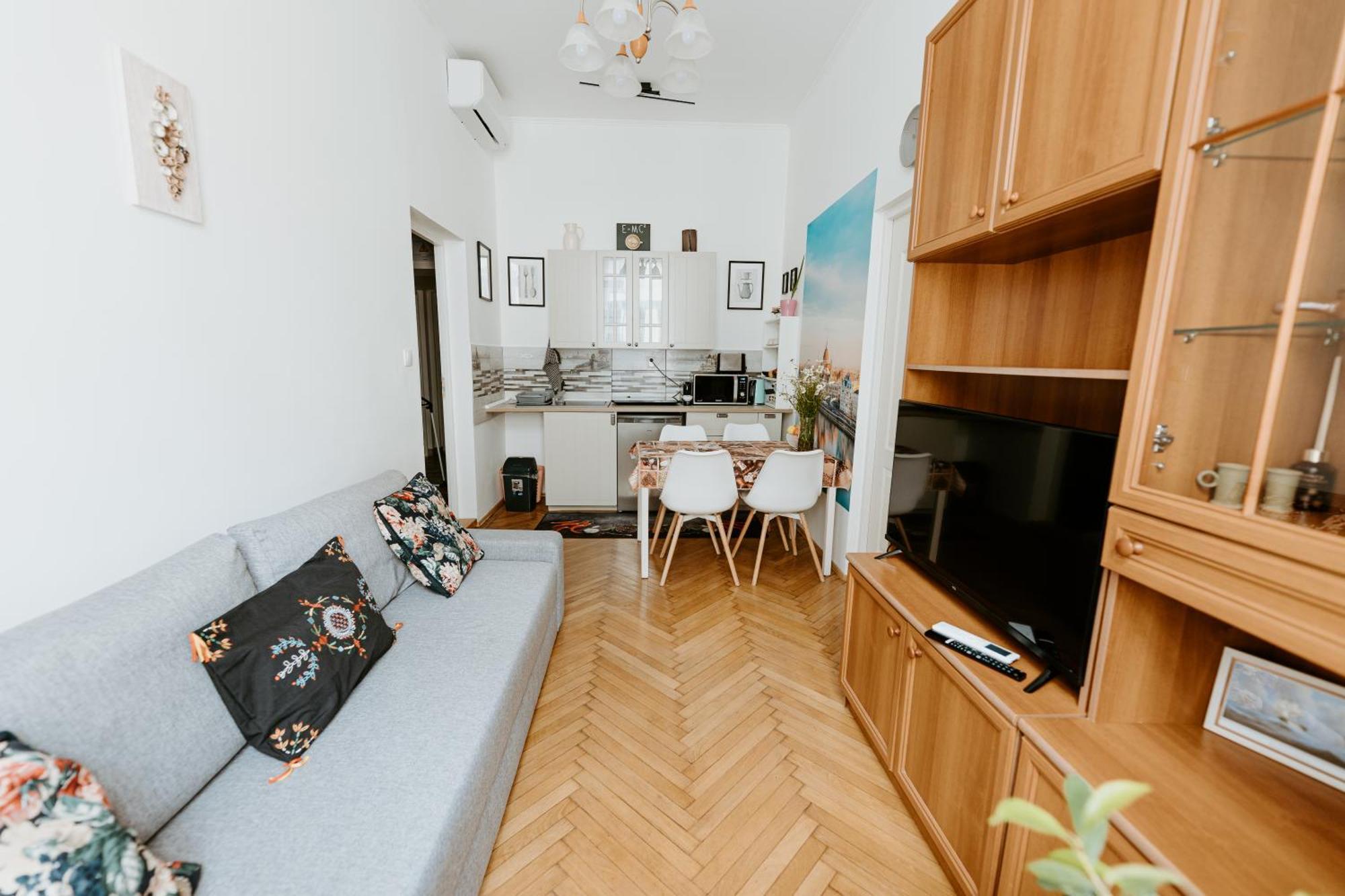 Margaret & Violet Apartments - Peaceful Stay Downtown 布达佩斯 外观 照片